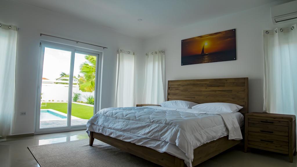 Villa Noah Palm Beach Luaran gambar