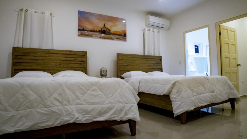 Villa Noah Palm Beach Luaran gambar